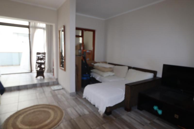 To Let 2 Bedroom Property for Rent in Sea Point Western Cape
